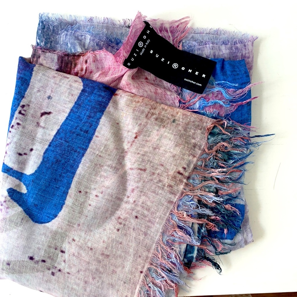 Suzi Roher Scarf